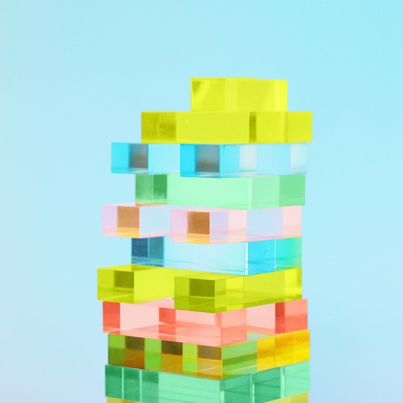 Klodsmajor: Lucite Jumbling Tower Aurora