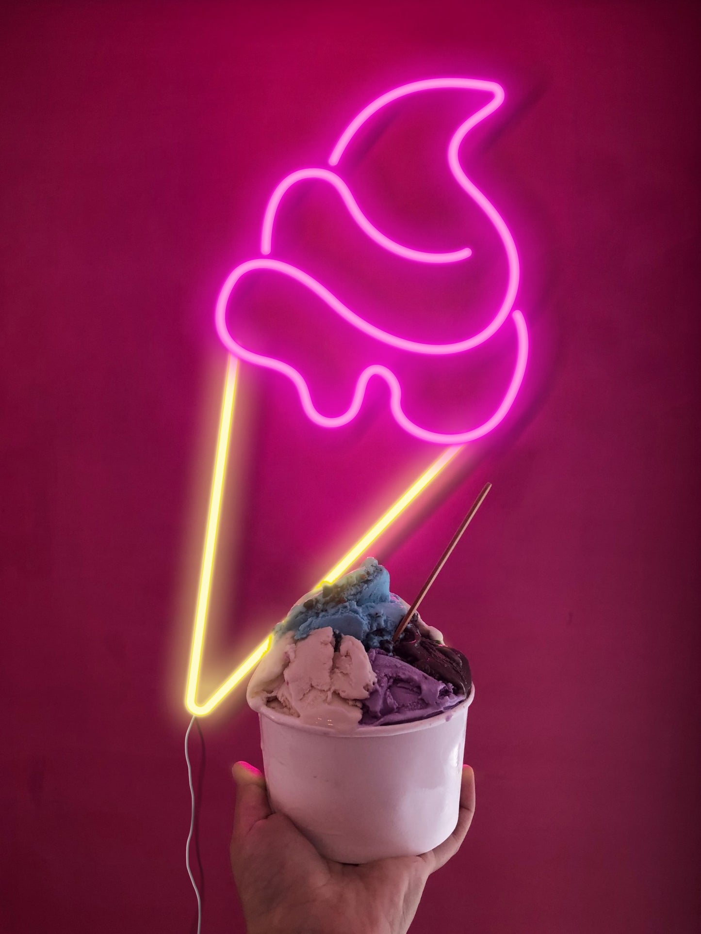 Neon LED skilt - ICE CREAM